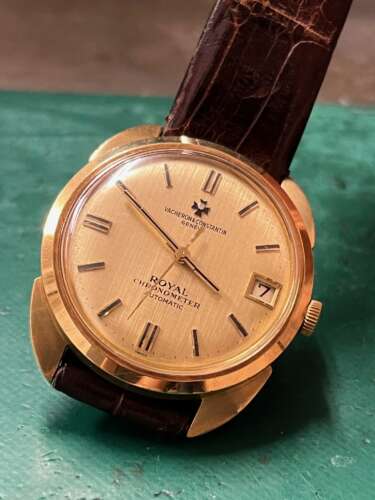 ヴァシュロンコンスタンタンロワイヤルバットマン18KYG　Ref.6694　オーバーホールしました