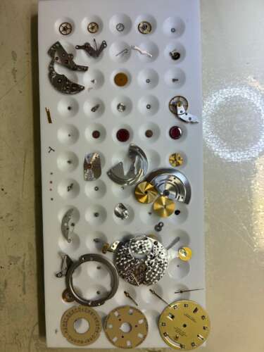 ロレックスデイデイトK18　Ref.18038　オーバーホール、リューズ交換しました