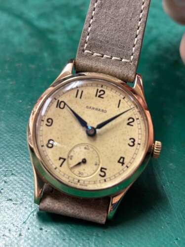 GARRARDガラード手巻き オーバーホール、風防交換、ケース仕上げしました